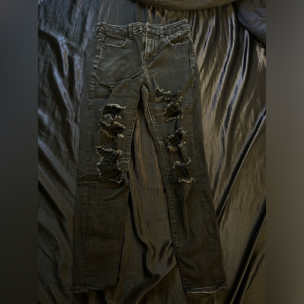 American Eagle Ripped Jeans